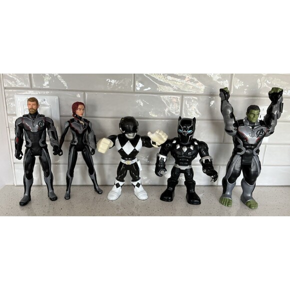 Marvel Avengers Endgame Action Figures 12 Inch Tall Titan Hero Series Lot of 5 - Picture 1 of 13